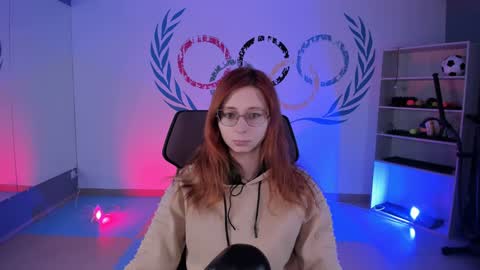 Snapshot of orianna_blade chatting on 12.12.24 Orianna - Hi Im into geek culture cosplay crafting LARP games. Shall we play DnD online show from 12.12.24