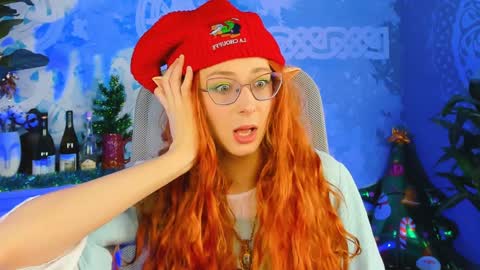 Snapshot of orianna_blade chatting on 12.31.24 Orianna - Hi Im into geek culture cosplay crafting LARP games. Shall we play DnD online show from 12.31.24