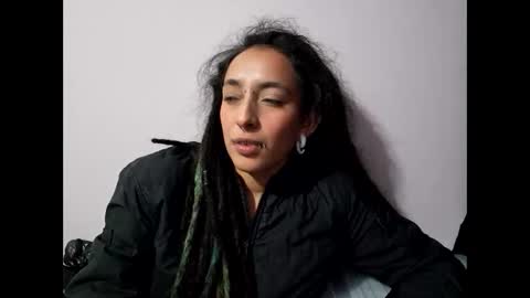 Snapshot of orianna_bodmod chatting on 11.06.25 ORIANNA online show from 11.06.25