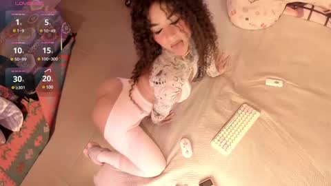 Snapshot of orianna_reed chatting on 02.26.25 oriana online show from 02.26.25
