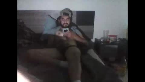 Snapshot of orm9318 chatting on 11.05.25 Orm93 online show from 11.05.25