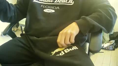 Snapshot of orobrus chatting on 01.11.25 Oroborus online show from 01.11.25