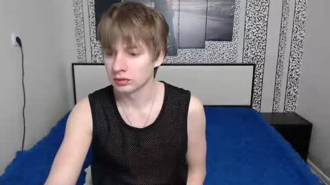 Snapshot of oscar_bell chatting on 01.26.25 Oscar online show from 01.26.25