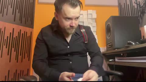 Oscar Steel Savage online show from 02.03.25