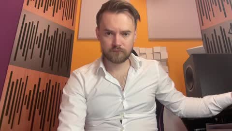 Oscar Steel Savage online show from 02.05.25