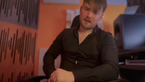 Oscar Steel Savage online show from 02.19.25