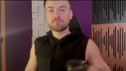 Oscar Steel Savage online show from 02.26.25