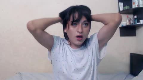 Snapshot of otakutransgurl chatting on 10.30.25 RACHEL CHOW online show from 10.30.25