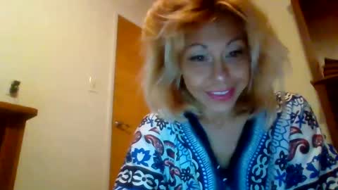 Snapshot of otherroomladycc chatting on 09.13.25 otherroomladycc online show from 09.13.25