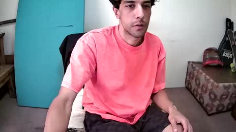 Snapshot of outtamatik chatting on 12.21.24 G online show from 12.21.24