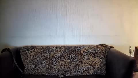 Snapshot of outtamatik chatting on 09.13.25 G online show from 09.13.25