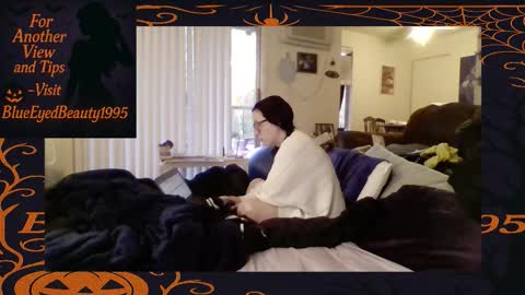 Snapshot of ovissbmson chatting on 10.31.25 ovissbmson online show from 10.31.25