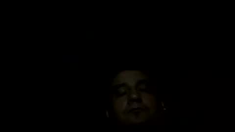 Snapshot of ozlo chatting on 09.27.25 ozlo online show from 09.27.25