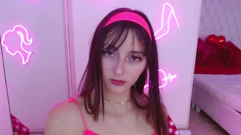 Snapshot of ozzy_clay chatting on 02.10.25 ozzy online show from 02.10.25