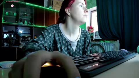 Ella online show from 01.24.25