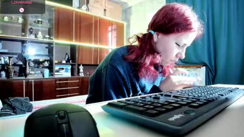 Ella online show from 02.17.25