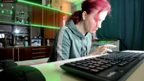 Ella online show from 03.02.25