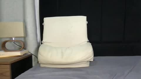 Javi    online show from 02.25.25