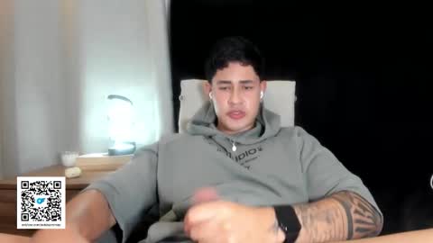 Javi    online show from 10.21.25