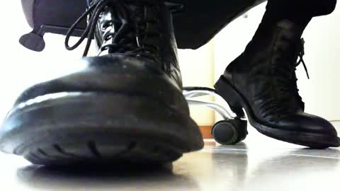 Pablo Meness online show from 02.16.25