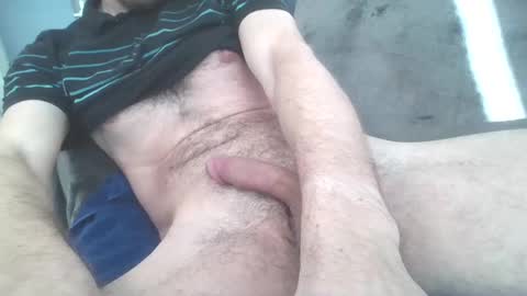 Snapshot of paiton5 chatting on 03.02.25 loveallwomen biceps bigthighs hairy single bigcockhead online show from 03.02.25