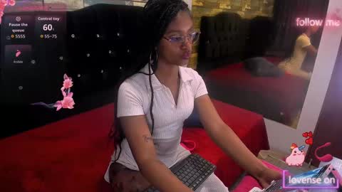 Pamela online show from 10.03.25