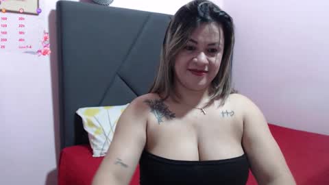 pamela_echeverria online show from 10.14.25