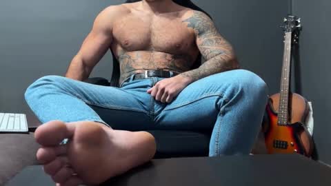 Oleg online show from 10.31.25