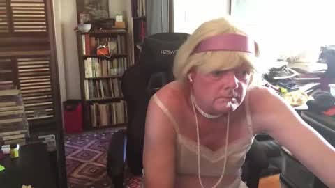 Snapshot of pantyvloletlace chatting on 09.08.25 Pantyvioletlace online show from 09.08.25