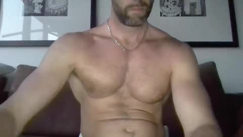 Snapshot of parisien75015 chatting on 01.26.25 Porn Actor 21cm Hetero online show from 01.26.25
