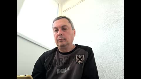 Snapshot of paspartu22 chatting on 11.12.25 paspartu22 online show from 11.12.25