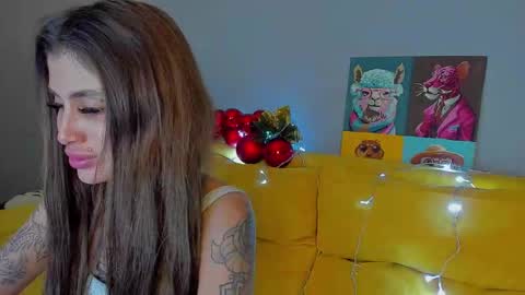 Snapshot of patricia_cox chatting on 12.15.24 Patricia GMT2 Wed-Thu 5-11am Sat-Mon 5-11am online show from 12.15.24