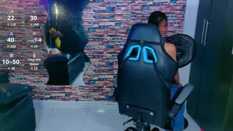 Snapshot of patrick_naughty1 chatting on 10.06.25 patrick_naughty1 online show from 10.06.25