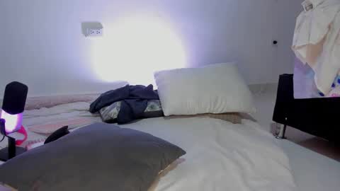 Snapshot of paula_perez07 chatting on 02.25.25 Paula perez - online show from 02.25.25