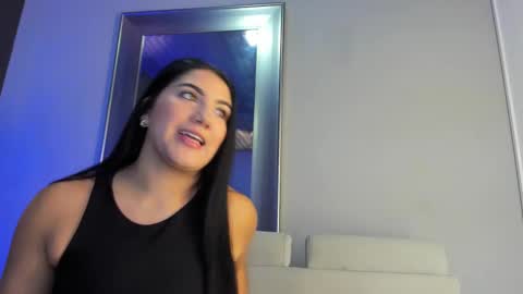 Snapshot of paulinaduarte_ chatting on 09.23.25 Paulina online show from 09.23.25