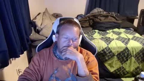 Snapshot of pecker40 chatting on 12.07.24 pecker40 online show from 12.07.24