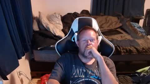 Snapshot of pecker40 chatting on 12.19.24 pecker40 online show from 12.19.24