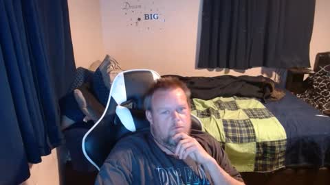 Snapshot of pecker40 chatting on 12.21.24 pecker40 online show from 12.21.24