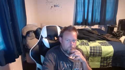 Snapshot of pecker40 chatting on 12.29.24 pecker40 online show from 12.29.24