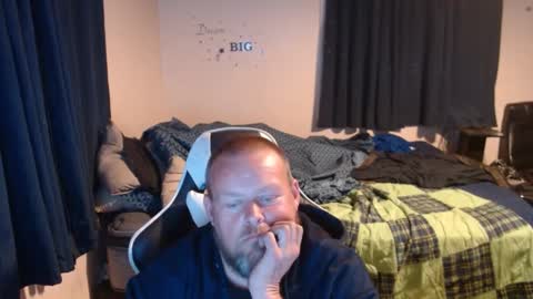 Snapshot of pecker40 chatting on 01.06.25 pecker40 online show from 01.06.25