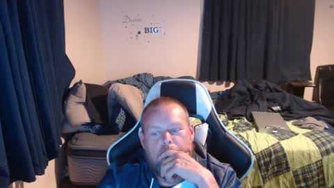 Snapshot of pecker40 chatting on 01.08.25 pecker40 online show from 01.08.25