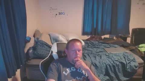 Snapshot of pecker40 chatting on 02.15.25 pecker40 online show from 02.15.25