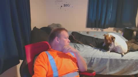 Snapshot of pecker40 chatting on 10.12.25 pecker40 online show from 10.12.25