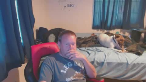 Snapshot of pecker40 chatting on 10.17.25 pecker40 online show from 10.17.25