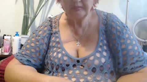 Snapshot of peggysoft chatting on 09.22.25 PeggySoft online show from 09.22.25