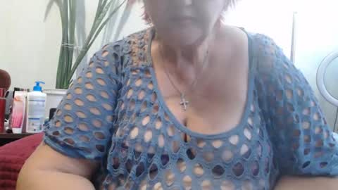 Snapshot of peggysoft chatting on 09.24.25 PeggySoft online show from 09.24.25