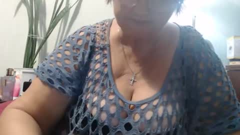 Snapshot of peggysoft chatting on 10.09.25 PeggySoft online show from 10.09.25