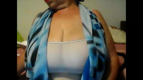 perlita070822 online show from 01.12.25