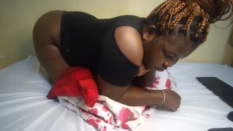 perpetual_doll online show from 03.12.25