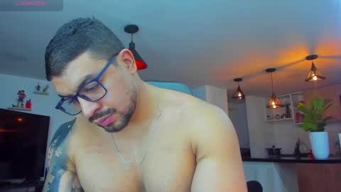 Peter Jack online show from 03.12.25